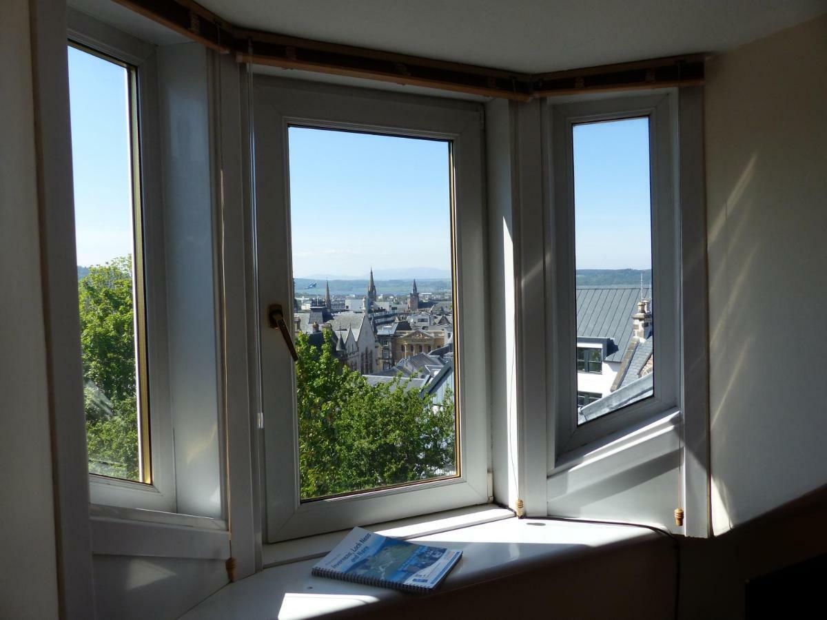 Castle Viewpoint B&B 인버네스 외부 사진